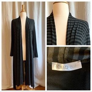 Cielo Blu Long Duster Sweater in Black & Gray